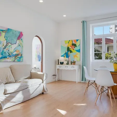 Apartment Casa Estufa 25 Garden, Games & Parking Funchal (Madeira)