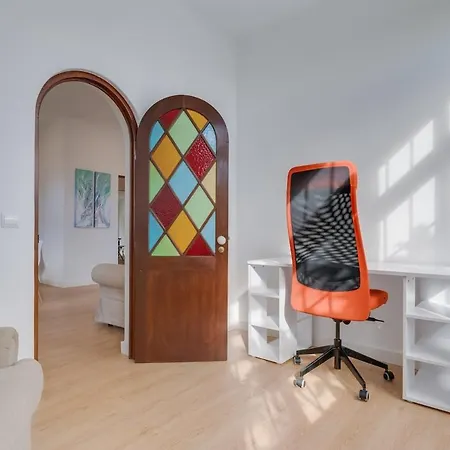 Casa Estufa 25 Garden, Games & Parking Apartment