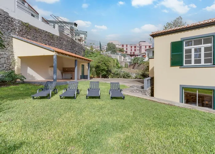 度假居 Casa Estufa 25 *